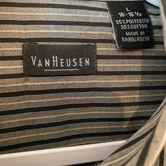 Van Heusen Shirt / L - Picture 5 of 9